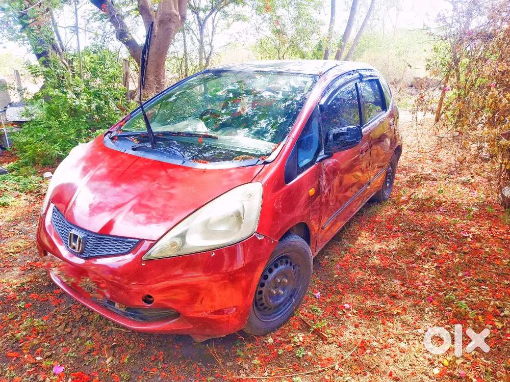 Honda Jazz 2010 Cng & Hybrids Well Maintained