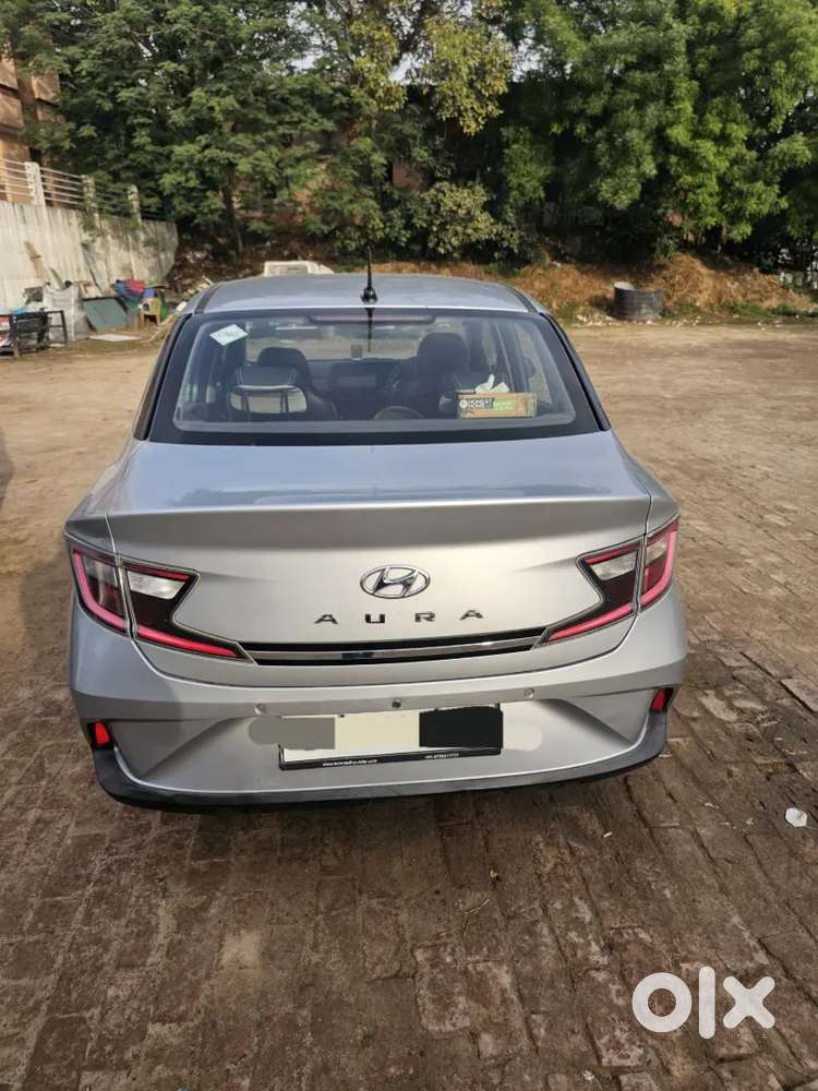 Hyundai Aura 2021 Cng & Hybrids Well Maintained