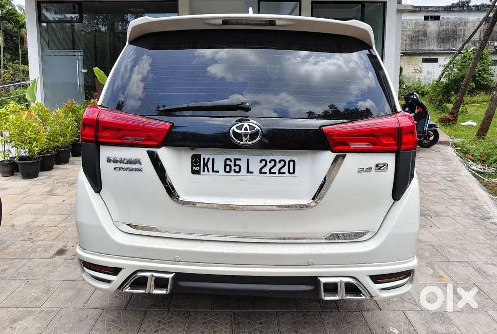 Toyota Innova Crysta 2.8z 2018