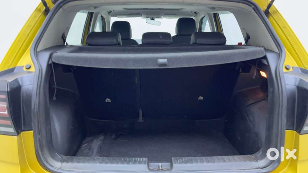 Volkswagen Taigun Topline 1.0 Tsi At (electric Seats), 2022, Petrol
