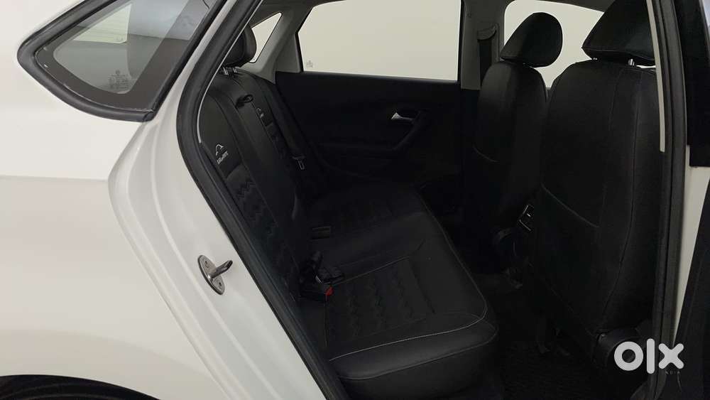 Toyota Innova 2.5 G (diesel) 7 Seater Bs Iv, 2019, Petrol