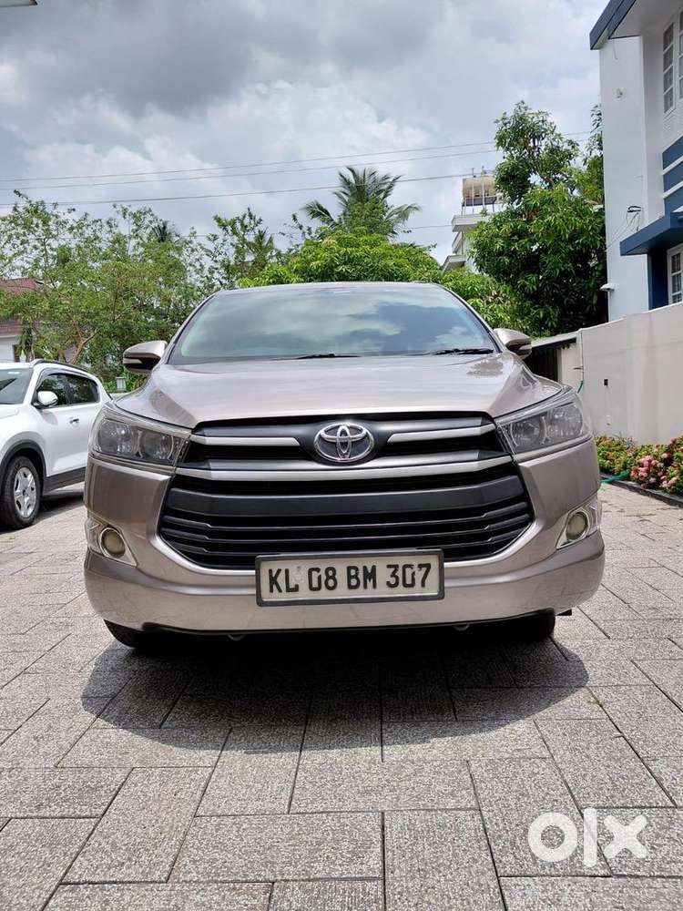 Toyota Innova Crysta 2017 Diesel 92386 Km Driven