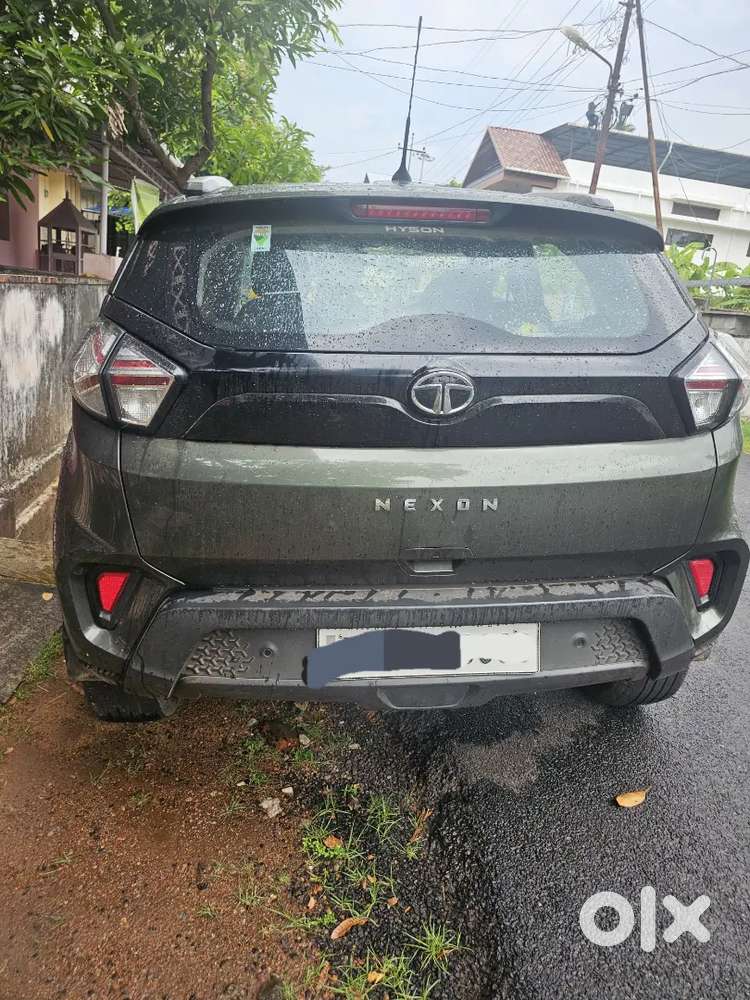 Tata Nexon 2021 Diesel Automatic  Well Maintained Car.