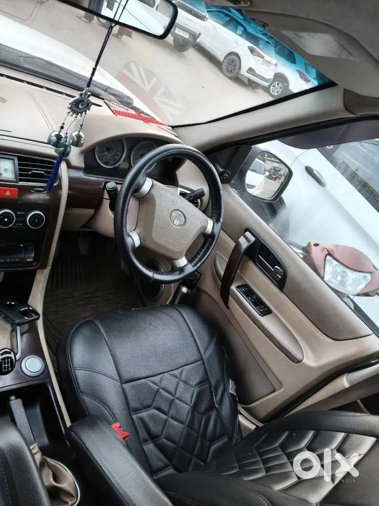 Tata Safari