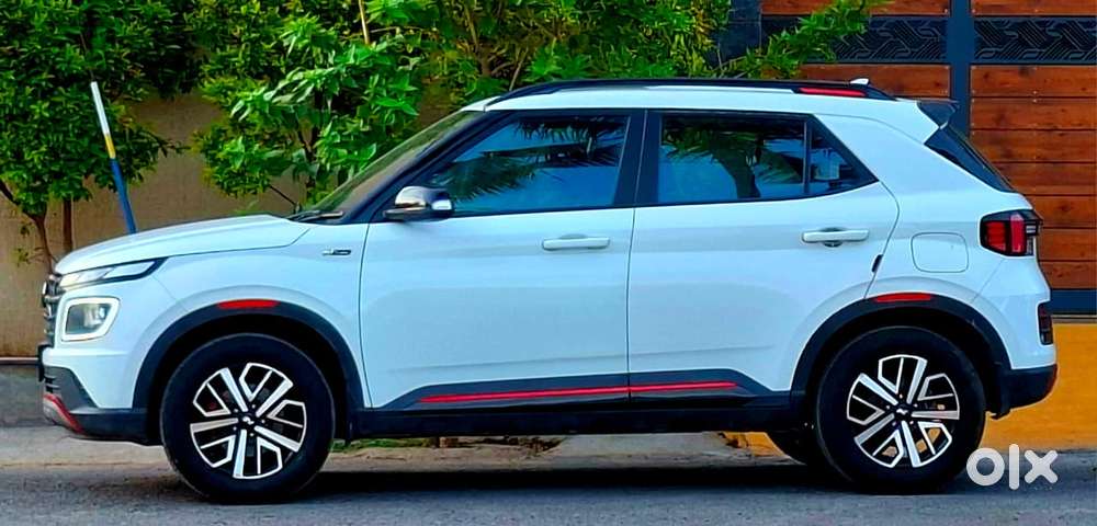 Hyundai Venue N Line, 2023, Petrol