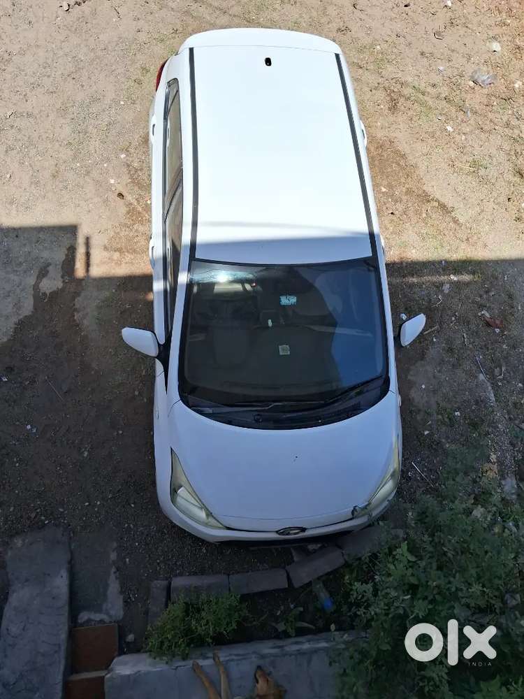 Hyundai I10 2015 Diesel 110000 Km Driven 24/25 Km Milage Four New Tyre