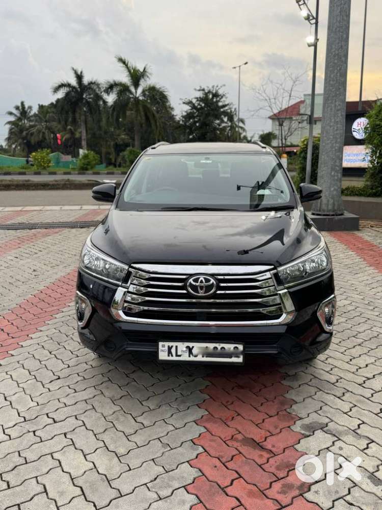 Toyota Innova Crysta [2020-ongoing] 2.4 Gx At 7 Str, 2022, Diesel