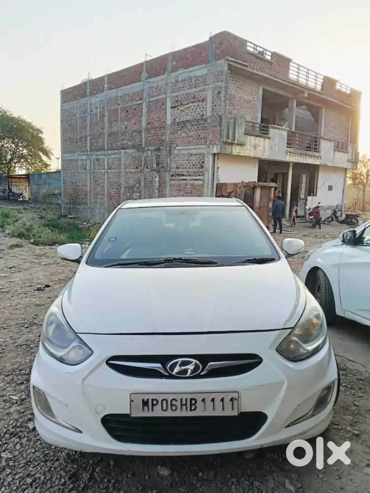 Hyundai Verna 2012 Diesel 100000 Km Driven