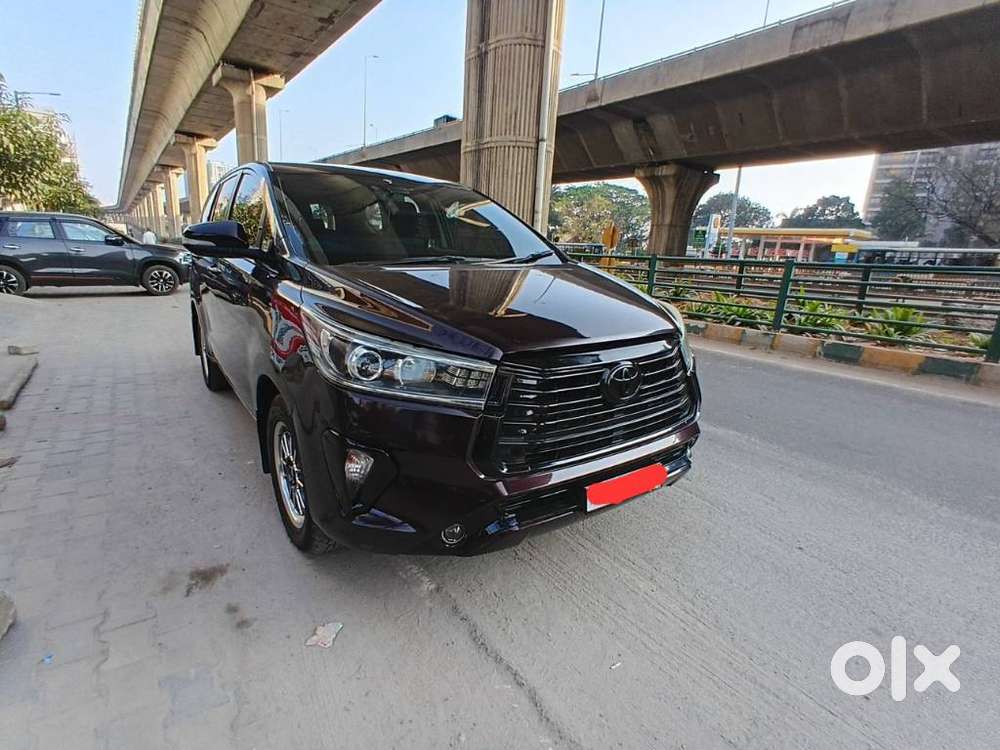 Toyota Innova Crysta 2.4 Vx Mt 8s, 2016, Diesel