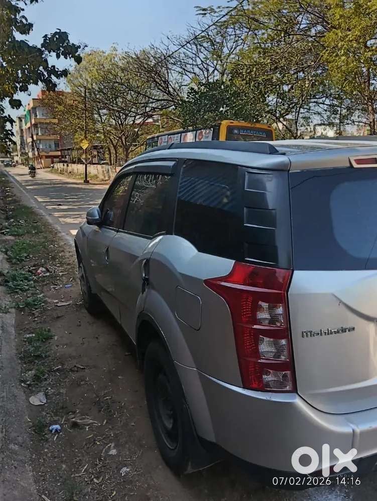 Xuv Car Big