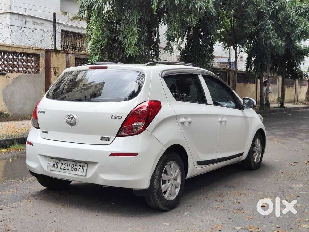 Hyundai I20 Sportz 1.4 Crdi 6 Speed Bs-iv, 2013, Diesel