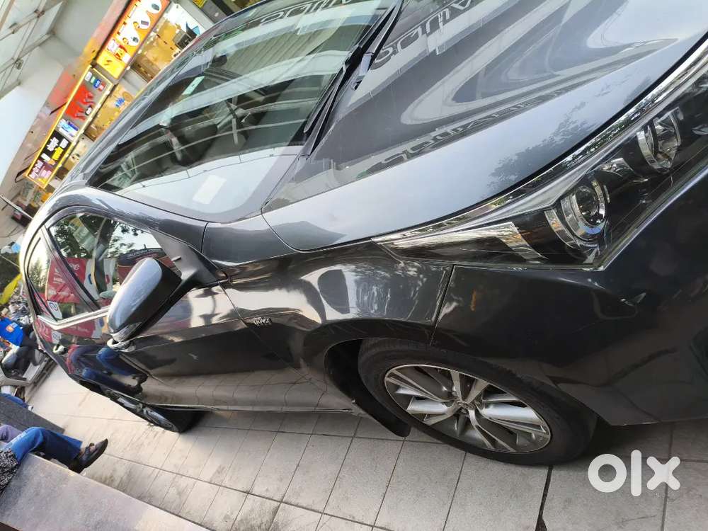Toyota Corolla Altis 2014