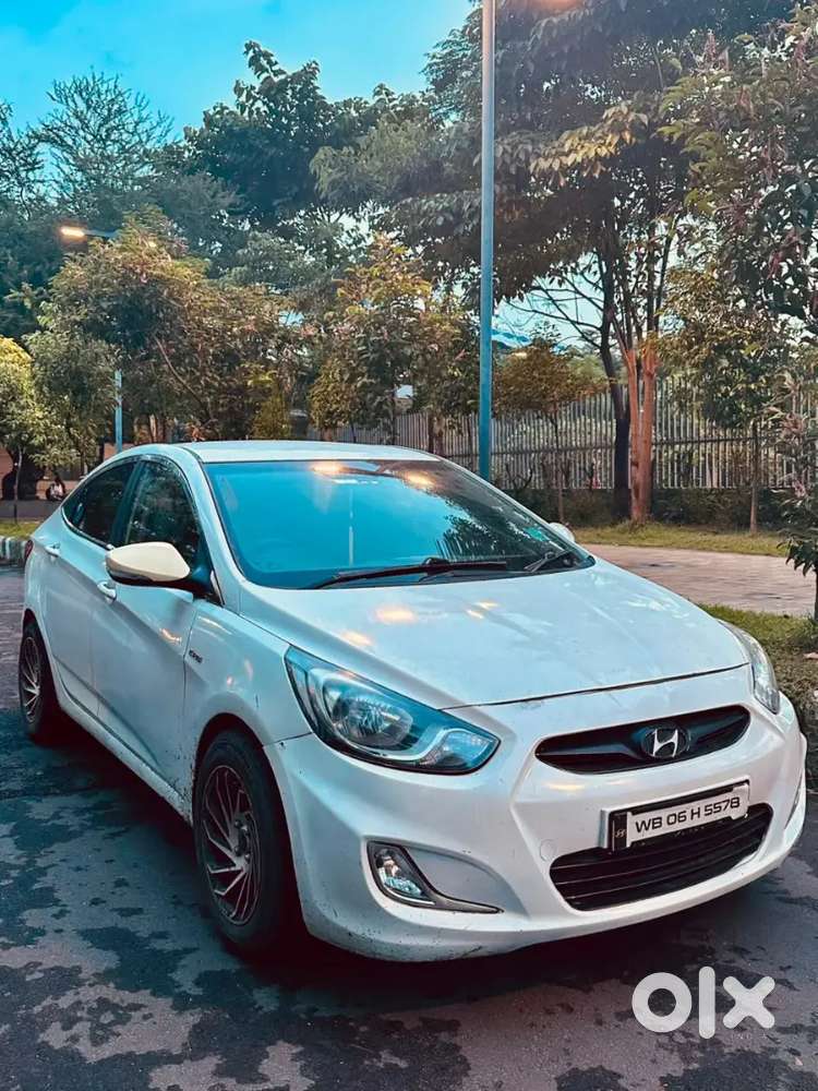 Hyundai Verna Crdi 2011