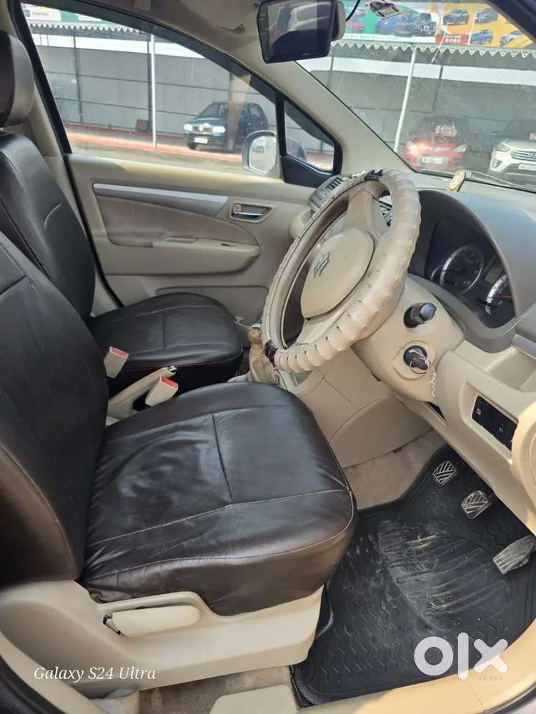 Maruti Suzuki Ertiga 2015 Diesel 90000 Km Driven