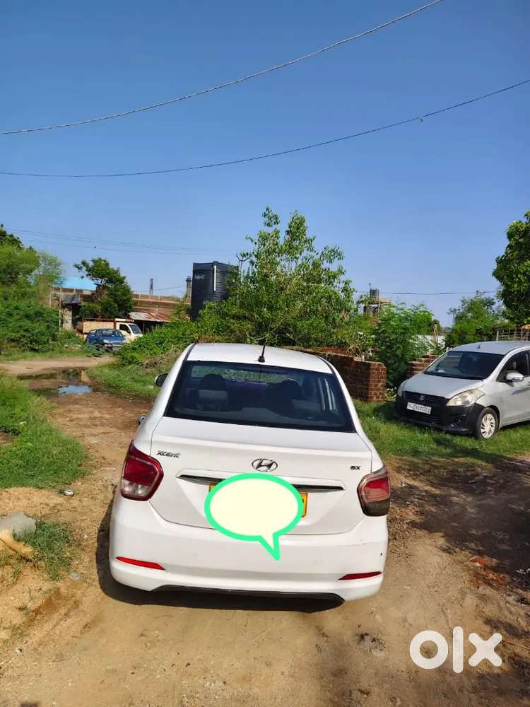 Hyundai Xcent 2015 Model