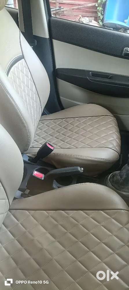 Hyundai I20 2014 Petrol 32000 Km Driven Urgent Sell