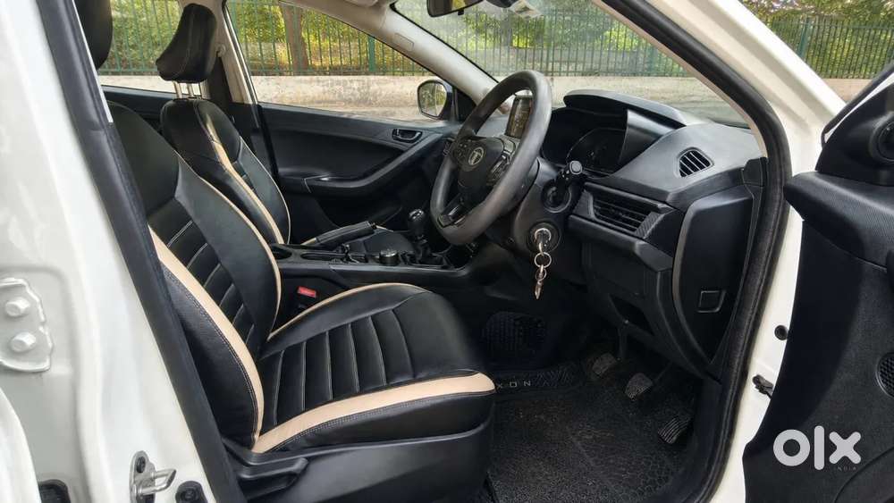 Tata Nexon Smart Plus S 1.2 Revotron Petrol 5 Mt, 2024, Petrol
