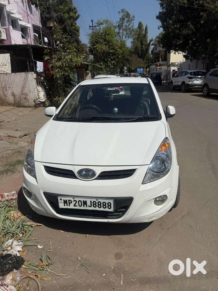 Hyundai I20 2010 Petrol Good Condition With 8888 Vip Number For 225000