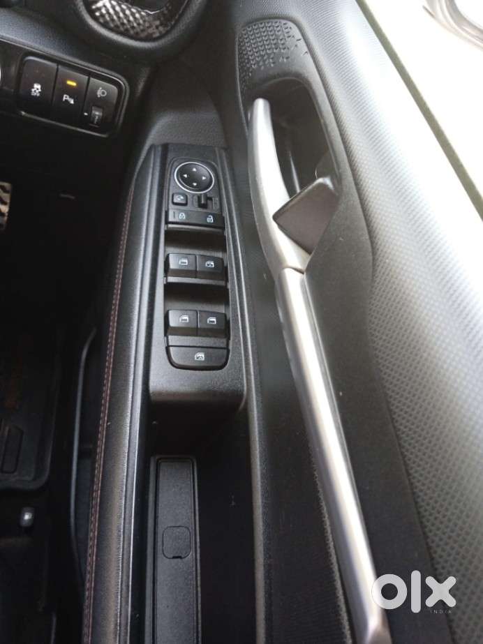 Kia Sonet Gtx Plus Turbo Dct, 2020, Petrol