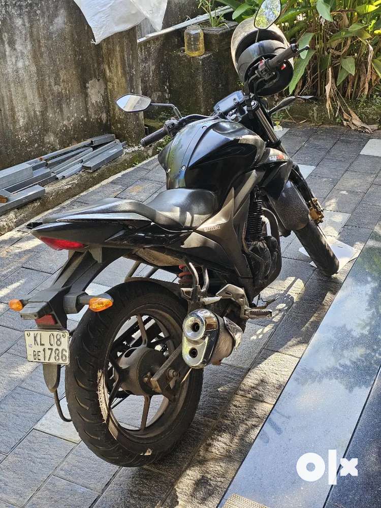 Gixxer second best sale hand olx