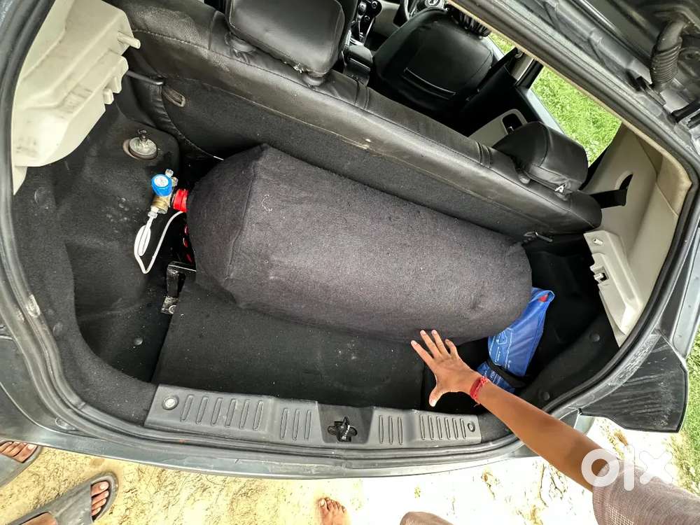 Tata Altroz 2022 Cng & Hybrids 57000 Km Driven