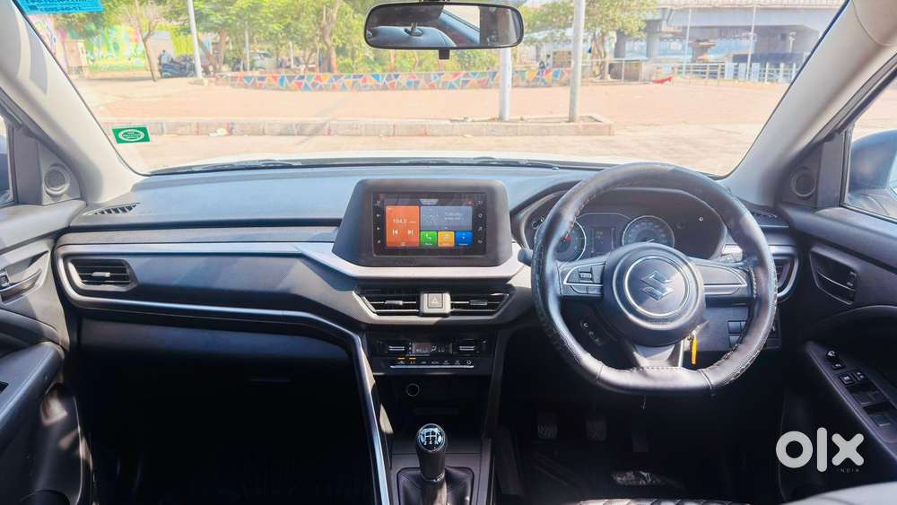 Maruti Suzuki Brezza 1.5 Vxi Smart Hybrid, 2024, Petrol