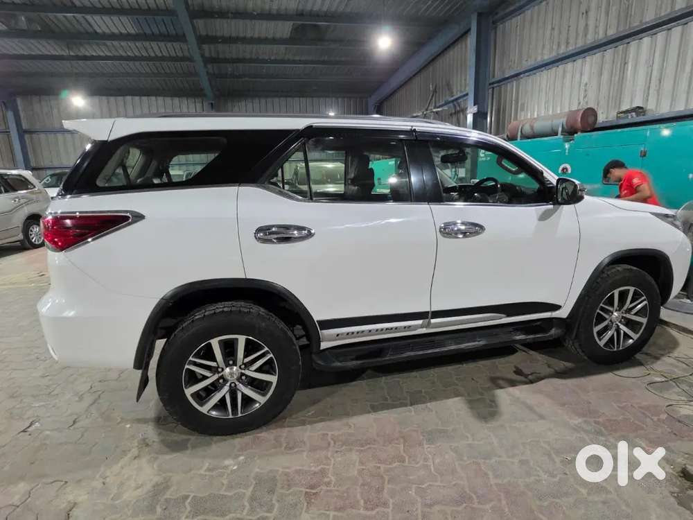 Toyota Fortuner 2020 Diesel 115000 Km Driven