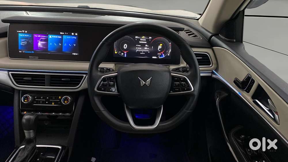 Mahindra Xuv700 2.2 Ax 7 Diesel At Str Awd, 2023, Diesel