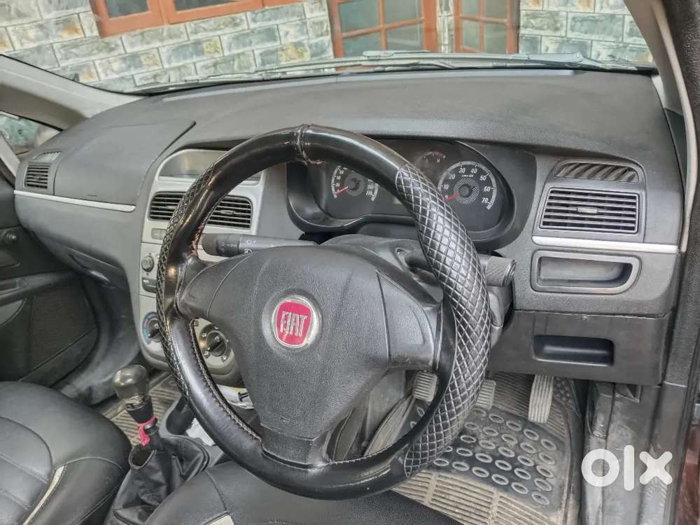 Fiat Punto Pure 2014 Diesel 100000 Km Driven Powerfull Vehicle