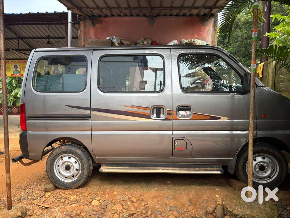 Maruti Suzuki Eeco Petrol 4 Year