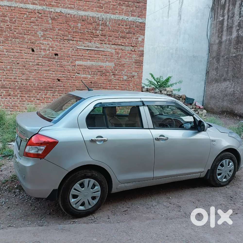 Maruti Suzuki Dzire 2016 Cng & Hybrids 80000 Km Driven
