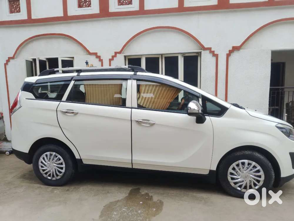 Mahindra Marazzo 20-10-2018 Original Km 111265  सिर्फ घर में चलाई
