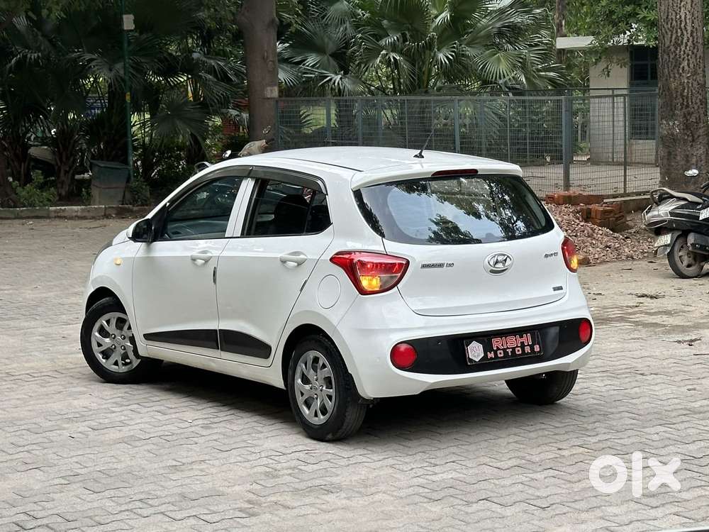 Hyundai Grand I10 1.2 Kappa Sportz Option, 2018, Cng & Hybrids