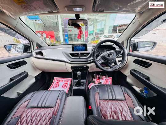 Tata Altroz Xm Plus (s), 2025, Petrol