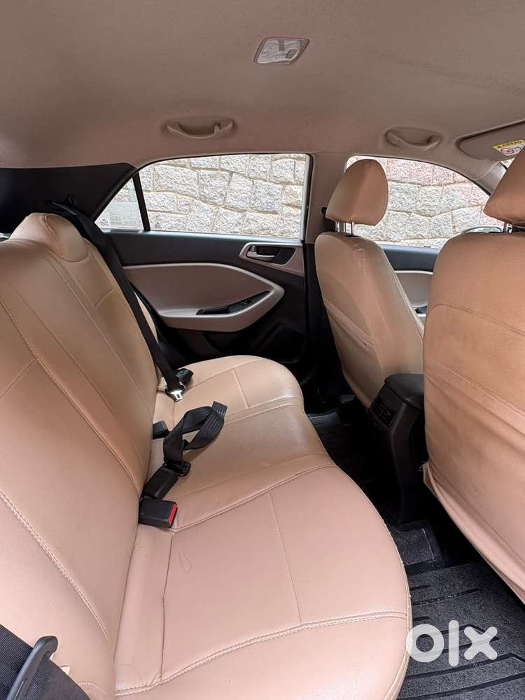 Hyundai I20 Petrol Asta, 2017, Petrol