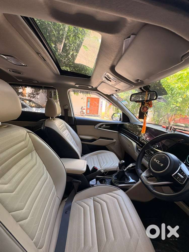 Kia Carens 2023 Manual
