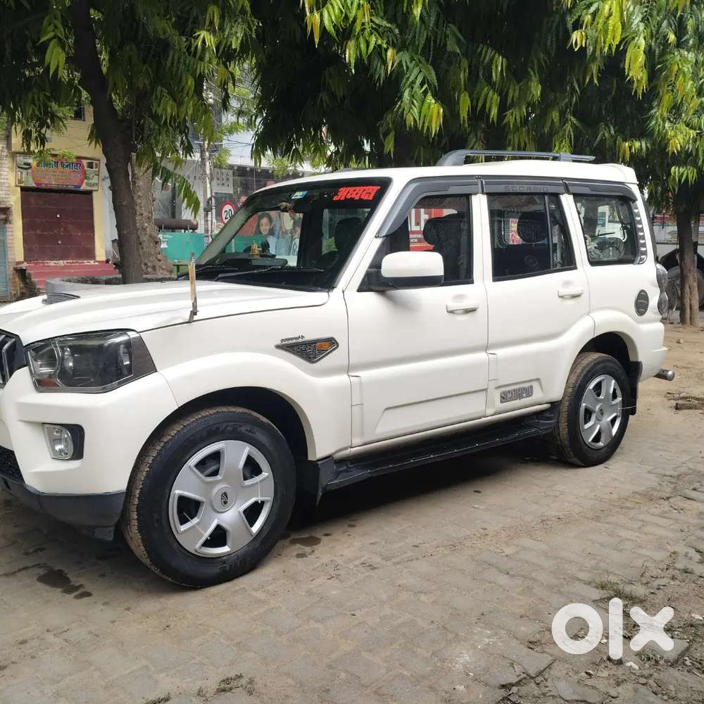 Mahindra Scorpio 2017 Diesel 90083 Km Driven