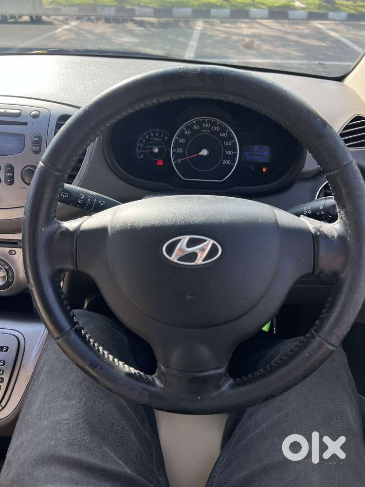 Hyundai I10 Sportz At, 2012, Petrol
