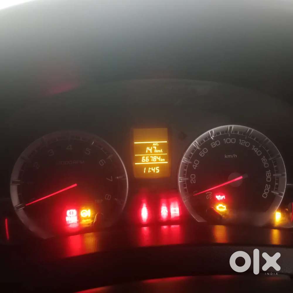 Maruti Suzuki Swift 2014 Petrol 65000 Km Driven