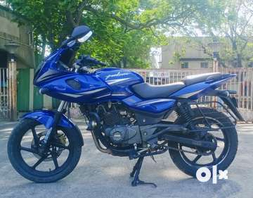 Pulsar 220 deals 2018 model