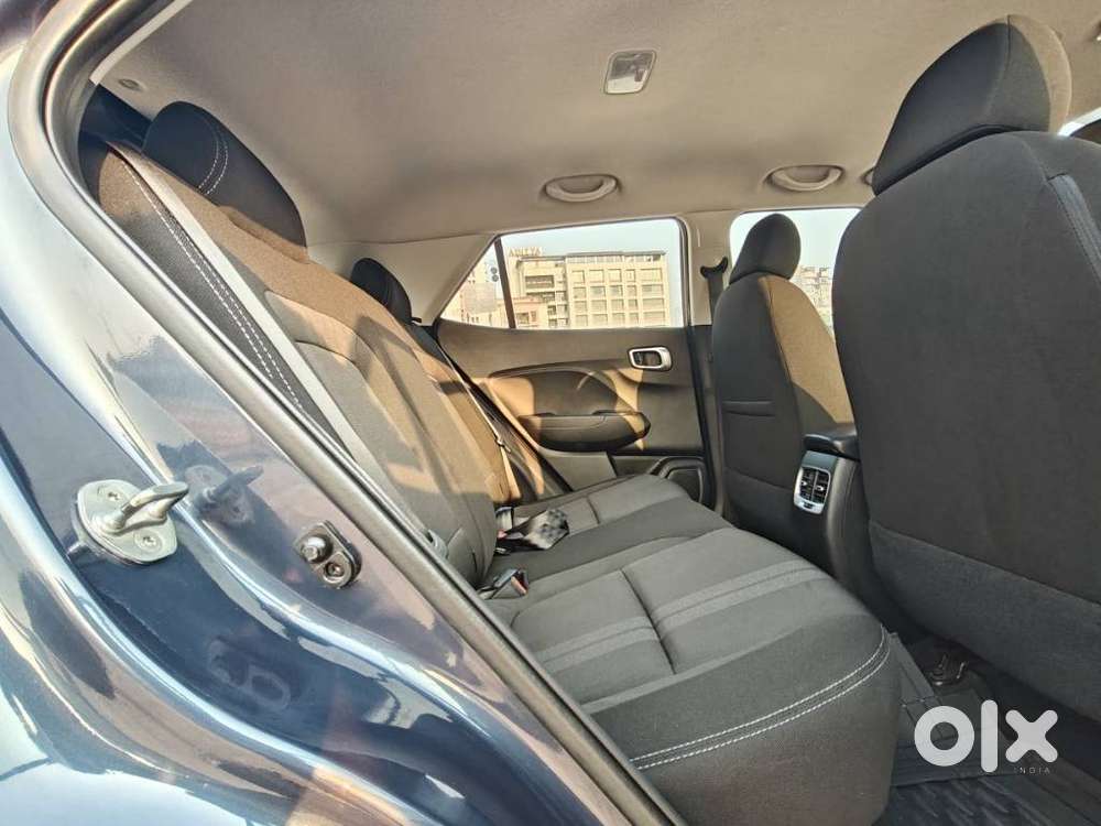 Hyundai Venue S Turbo, 2019, Petrol