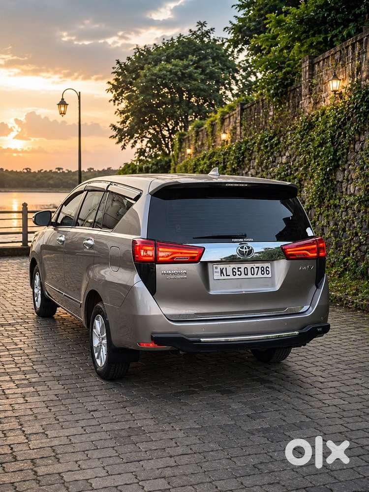 Toyota Innova Crysta 2.4 V 8 Str, 2020, Diesel
