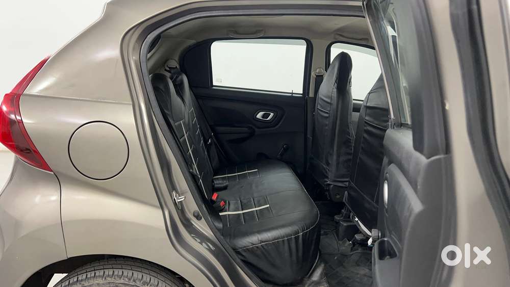 Datsun Redigo 1.0 T (o) Amt, 2021, Petrol