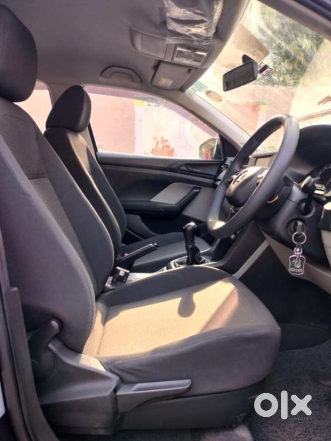 Skoda Kushaq 1.0 Tsi Active, 2022, Petrol