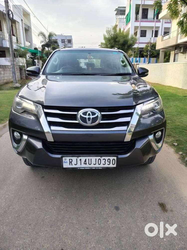 Toyota Fortuner 4x2 Mt 2.8 Diesel, 2017, Diesel