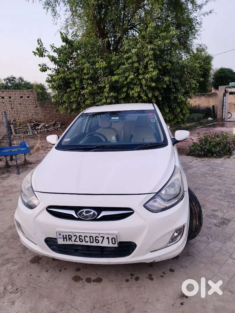 2014 Hyundai Verna Diesel Manual Car