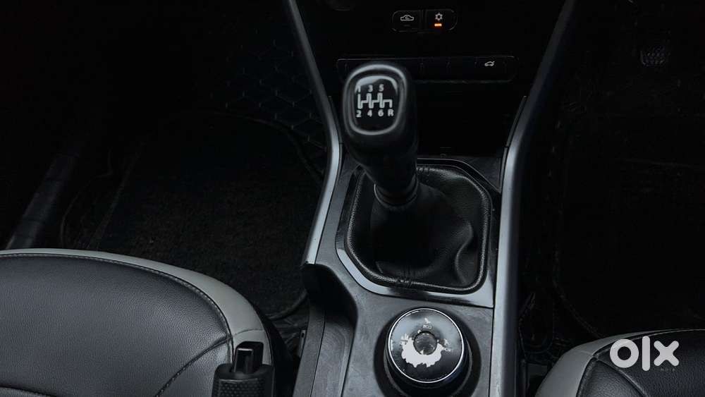 Tata Nexon 1.2 Revotron Xm (s), 2021, Petrol