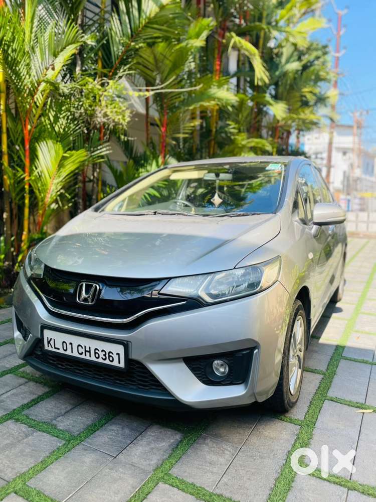 Honda Jazz 2019 Petrol Well Maintained
