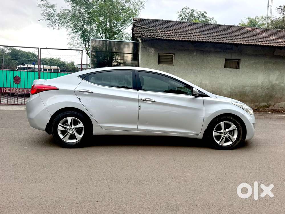 Hyundai Elantra 1.8 Sx Mt, 2013, Petrol