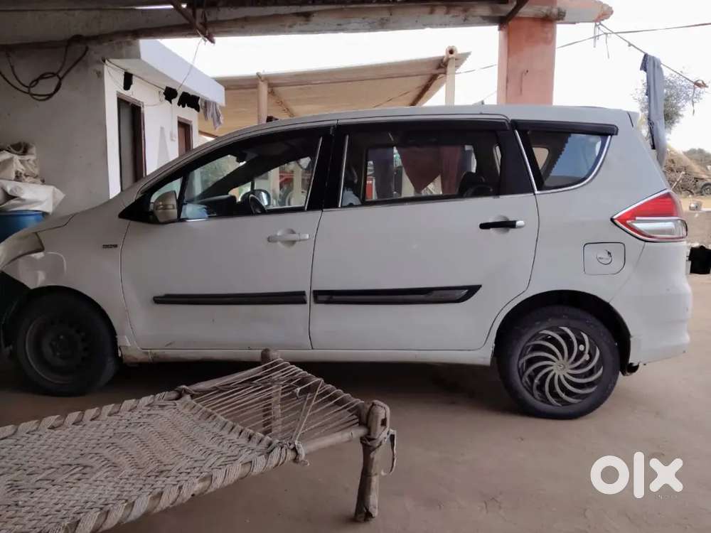 Maruti Suzuki Ertiga 2013 Diesel 150000 Km Driven